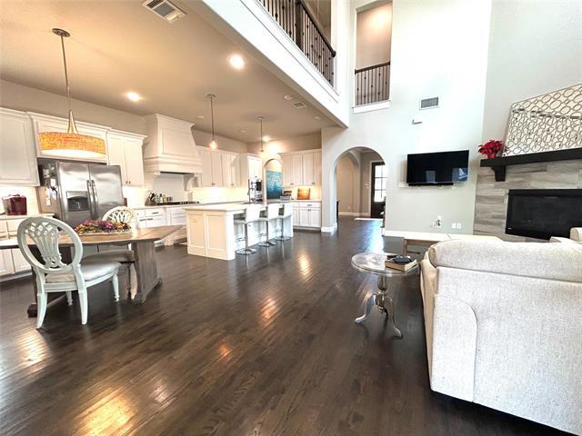 Building Photo - 2852 Amesbury