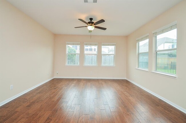 Building Photo - 18724 Cypress Loch Dr