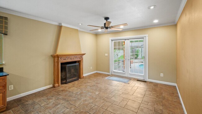 Building Photo - 22 Greengate Ct