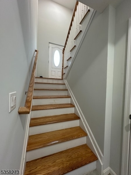 Building Photo - 476 Meade St