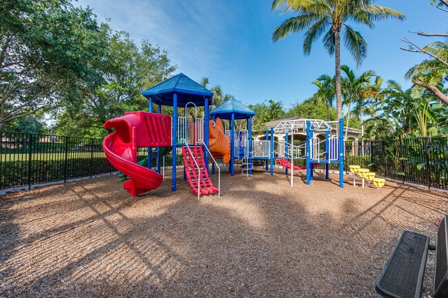 Building Photo - 5477 Queenship Ct