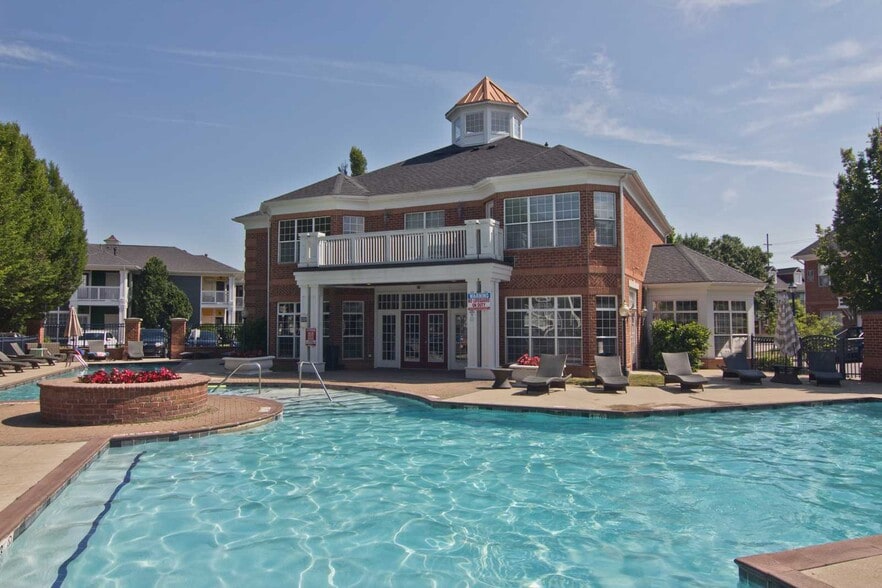 Estates at New Albany 4701 Rexwood Dr Columbus OH 43230 Apartment