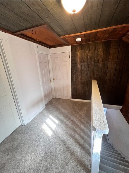 Building Photo - 23 Proctor St