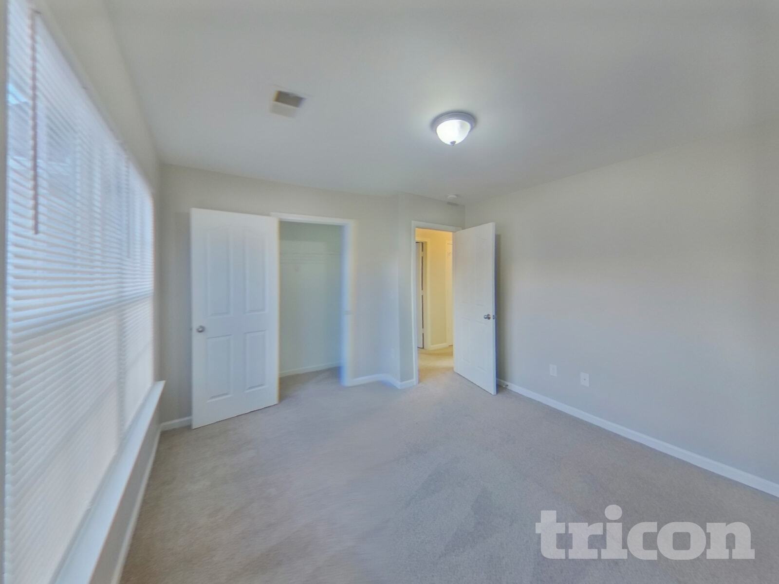 Building Photo - 747 Markham Cir