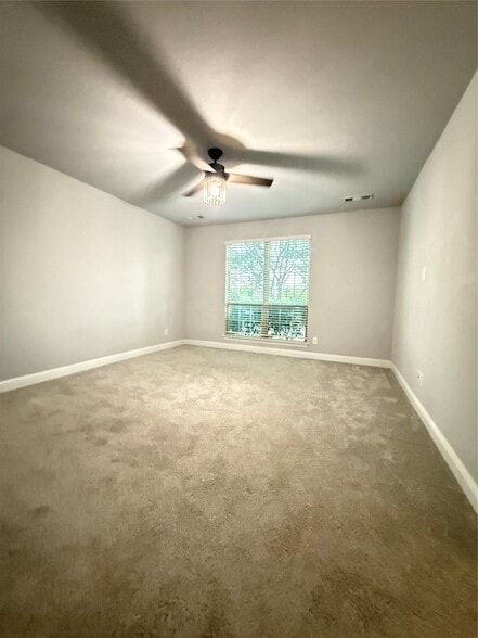 Building Photo - 11818 Antler Dr