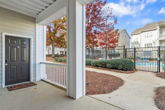 Building Photo - First Floor Capstone Quarters Available Fall 2026