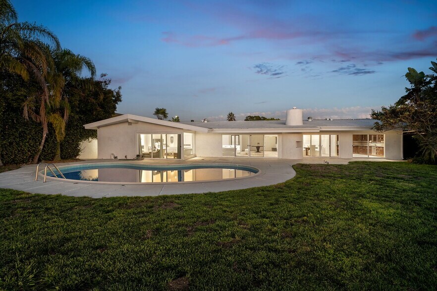 Building Photo - 1641 Tower Grove Dr