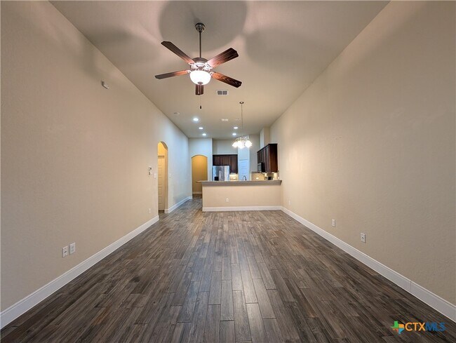 Building Photo - 1243 FM-306 E