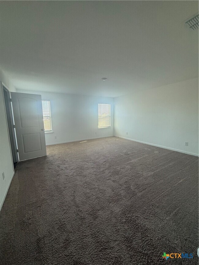 Building Photo - 759 Wonderland Trail