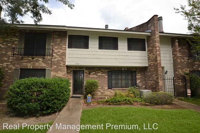 Primary Photo - 3 br, 2.5 bath House - 2448 Shadowbrook Dr