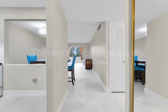 Building Photo - 8515 Sunrise Lakes Blvd