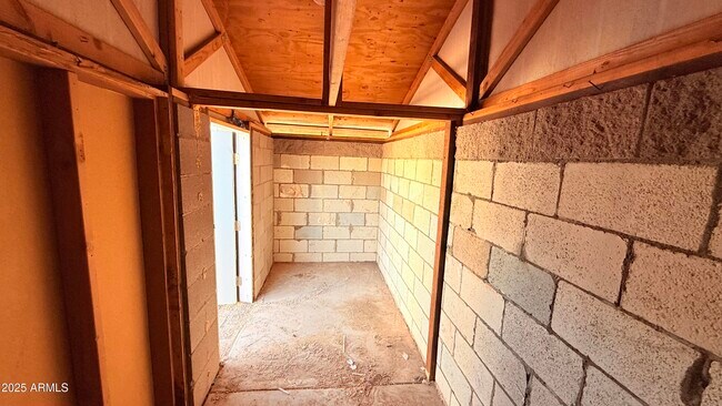 Building Photo - 4109 E Moreland St