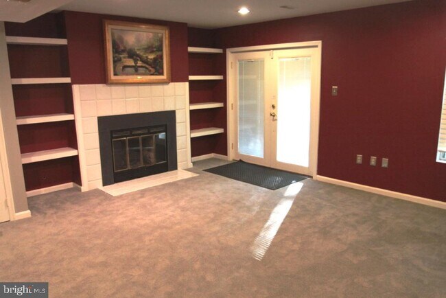 Building Photo - 4773 Leyden Way