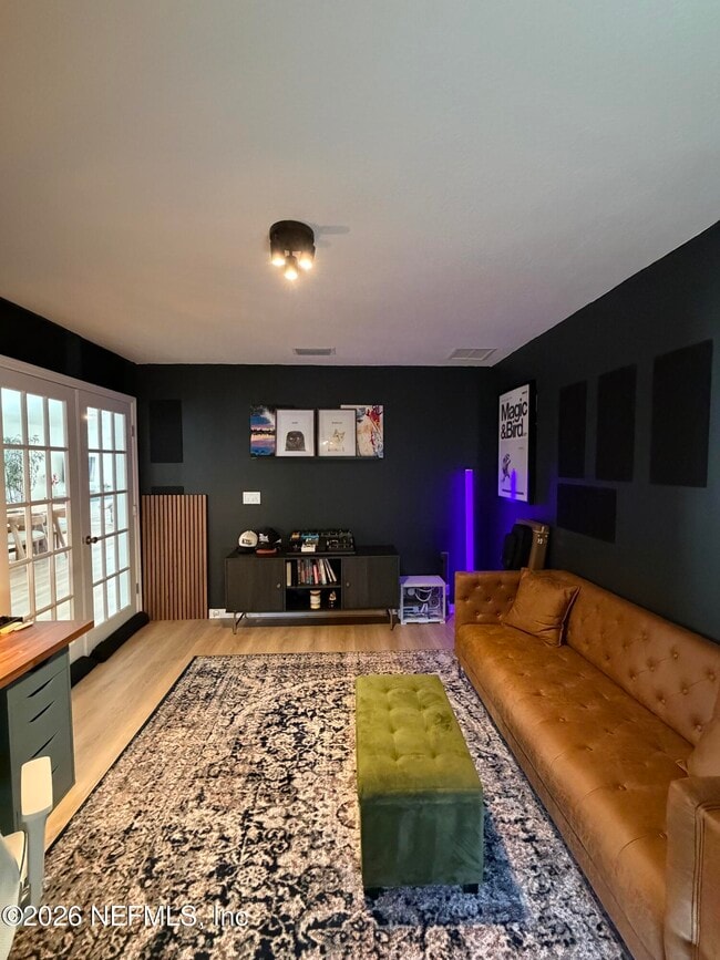 Building Photo - 4014 Cedar Bluff Ln