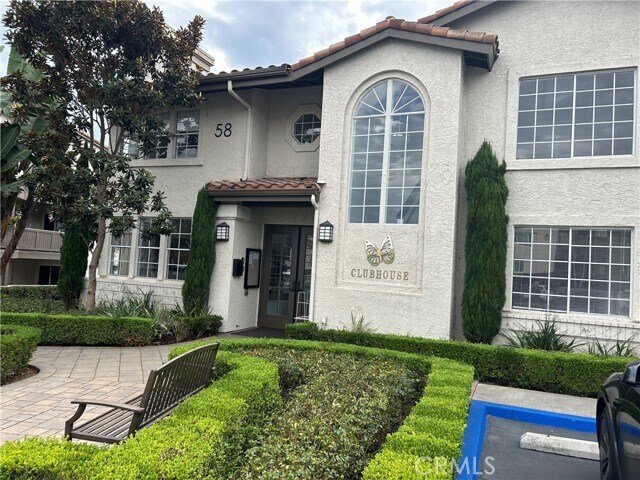 Building Photo - 38 Corniche Dr