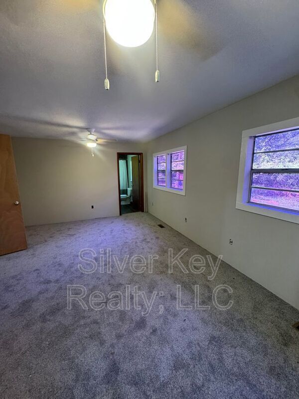 Building Photo - 4878 Cottonport Rd