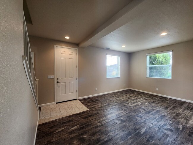 Building Photo - 1108 Tuscan Ct