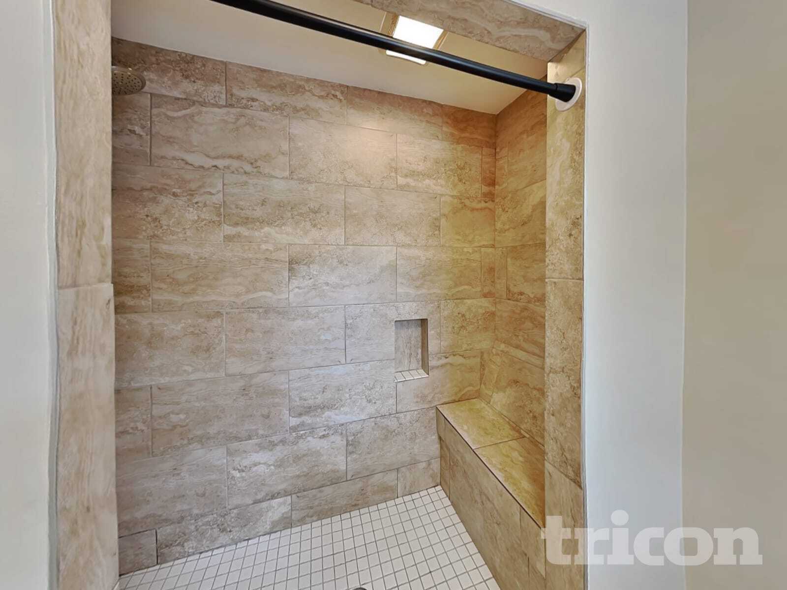 Building Photo - 361 Willow Glenn Dr