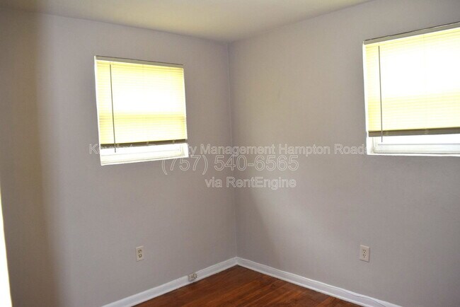 Building Photo - 1216 Hoover Ave