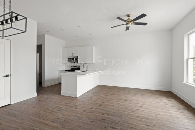 Building Photo - 437 Braddock Ave