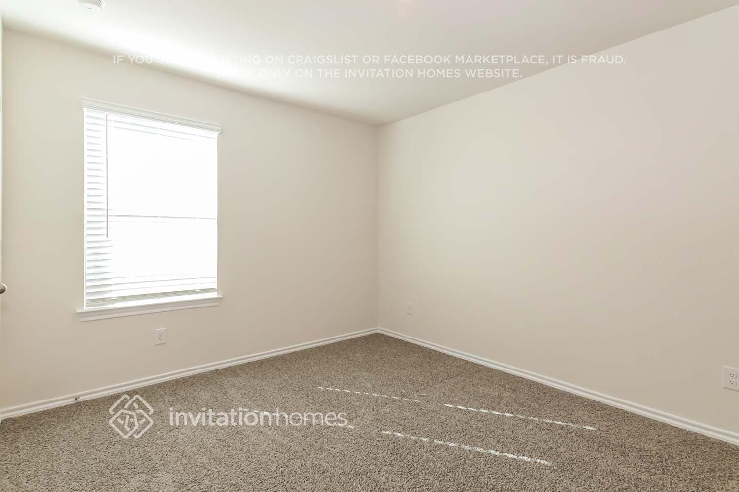 Building Photo - 3912 Malachite Dr