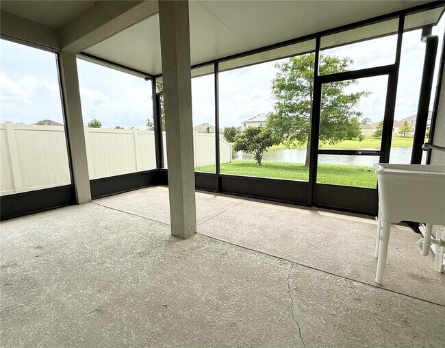 Building Photo - 12186 Sumter Dr