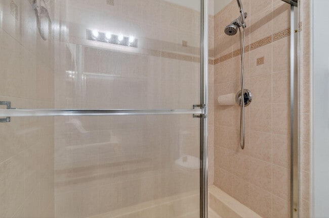 Building Photo - 1579 Frederick Small Rd