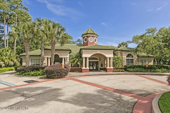 Building Photo - 160 Veracruz Dr