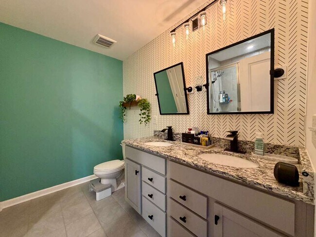 Building Photo - 14036 Canemeadow Dr