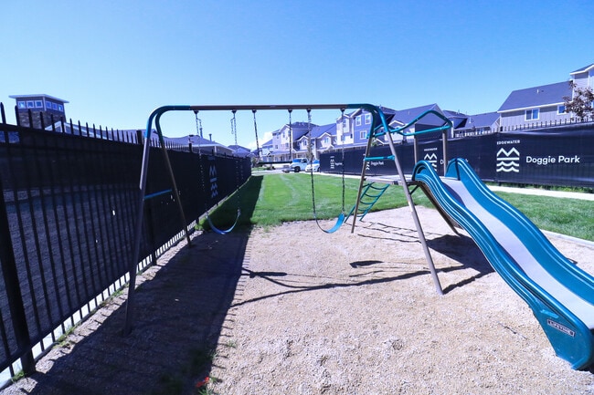 Building Photo - Beautiful 3 Bed 2 Bath townhome in Vineyard for rent