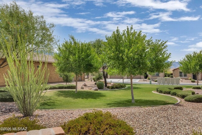 Building Photo - 39589 S Summerwood Dr