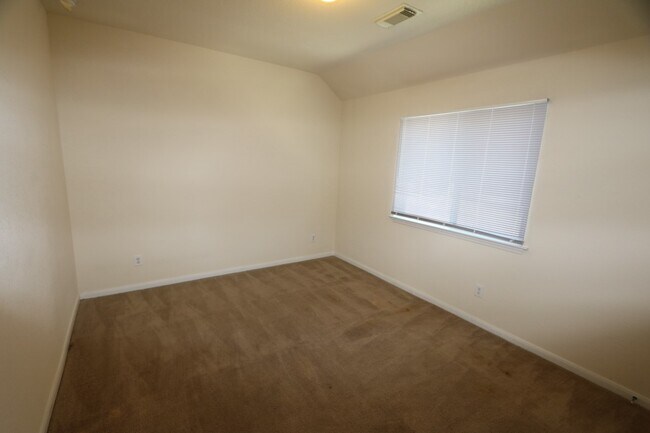 Building Photo - 7555 Autumn Sun Dr