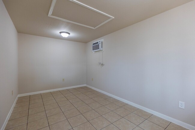 Building Photo - 6447 Miners Hill