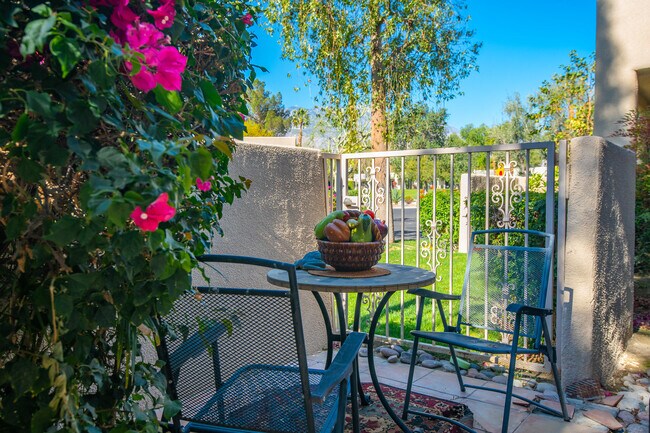 Building Photo - 28346 Desert Princess Dr