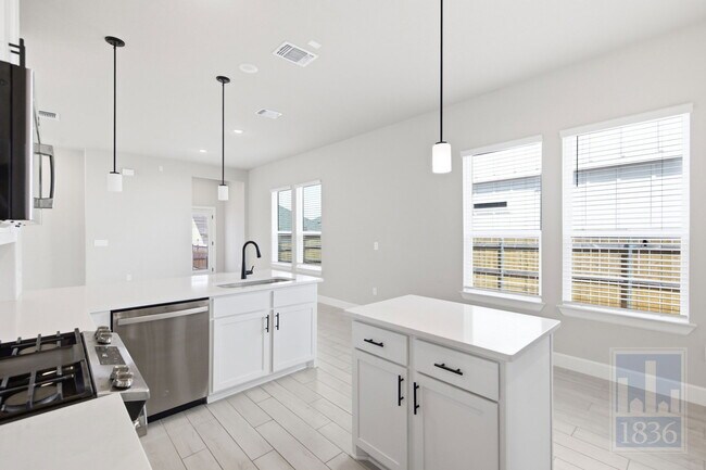 Building Photo - 4910 Warm Wassail Dr