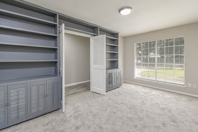 Building Photo - 17311 Methil Dr