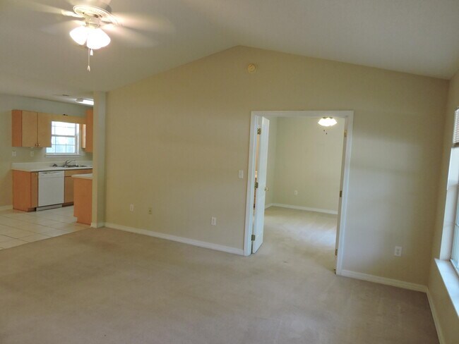 Building Photo - 6247 Winstead Rd