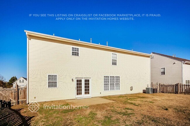 Building Photo - 122 Elgin Ln