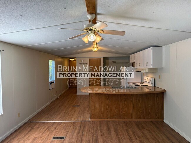 Building Photo - 424 Patterson Rd