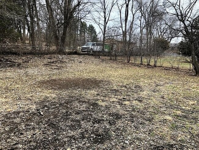 Building Photo - 336 Beverly Dr