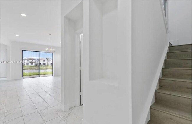 Building Photo - 5656 Cerva Ln