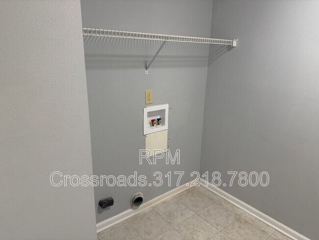 Building Photo - 8832 Taggart Dr