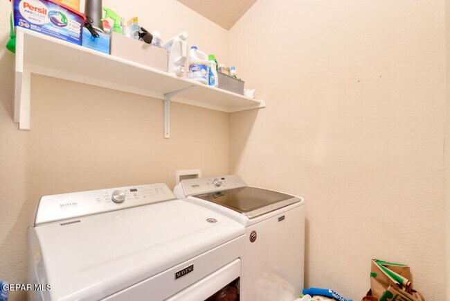 Building Photo - 14241 Smokey Point Dr