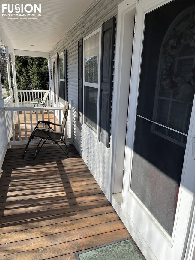 Building Photo - Beautiful 3-bedroom Condo in Essex Junction with Garage!