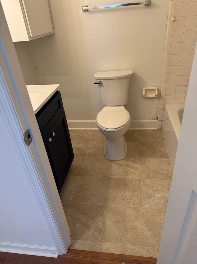 Building Photo - 3748 Donovan Dr