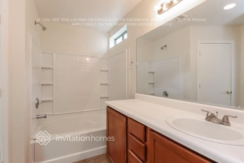 Building Photo - 3886 E Brighton Way