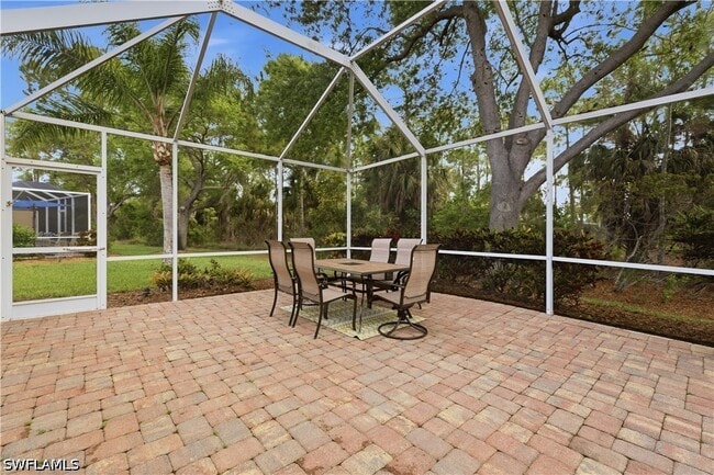 Building Photo - 5778 Greenwood Cir