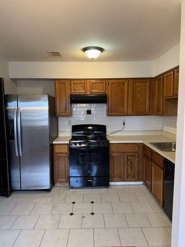 Building Photo - 4706 Boice Dr