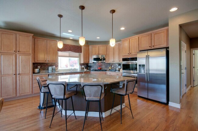Building Photo - 2809 Eagle Dr