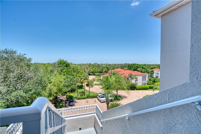 Building Photo - 1540 Clermont Dr